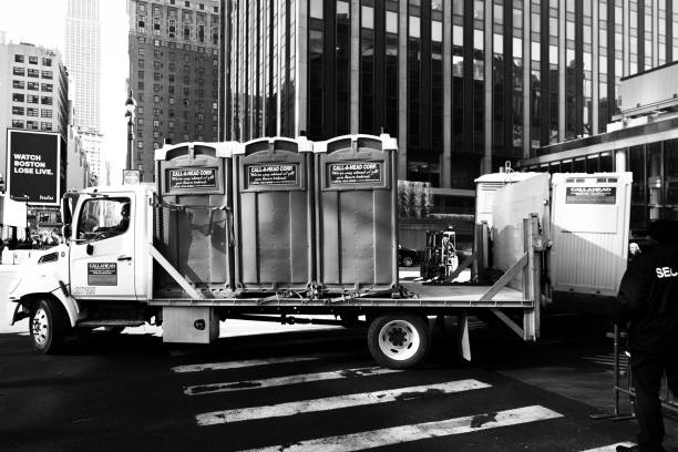 Best Luxury portable toilet rental  in Lincoln Park, NY